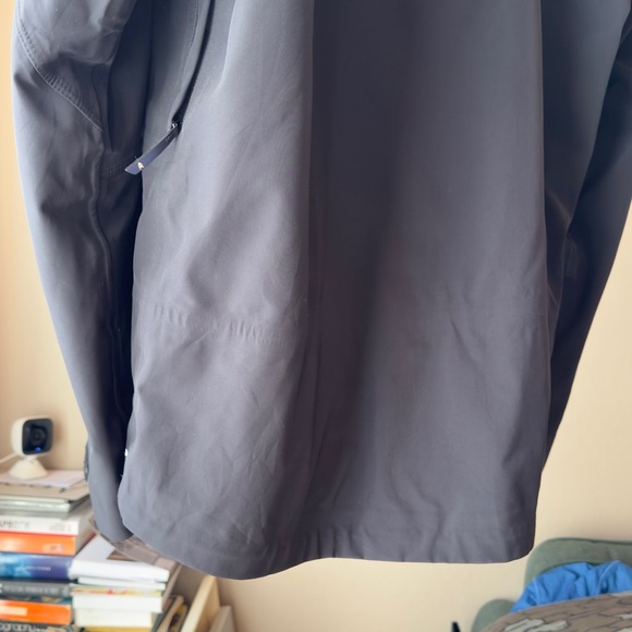 Salomon Shell Jacket - Picture 8 of 13